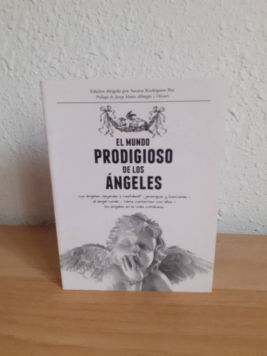Portada del libro de MUNDO PRODIGIOSO DE LOS ANGELES, EL