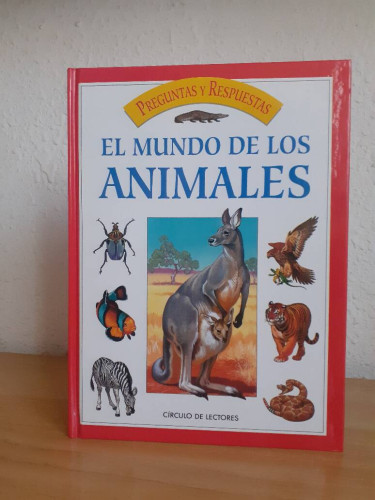 Portada del libro de PREGUNTAS Y RESPUESTAS EL MUNDO DE LOS ANIMALES