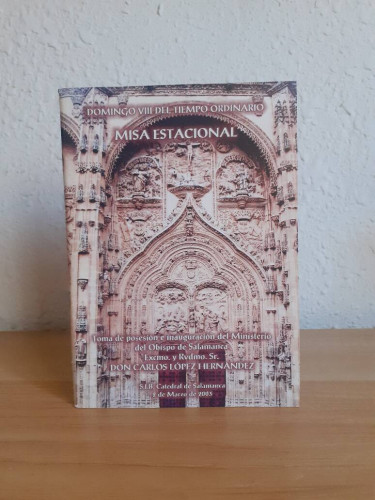 Portada del libro de CELEBRACION DE LA EUCARISTIA EN LA TOMA DE POSESION DE LA DIOCESIS DE SALAMANCA POR EL EXCM Y RUDMO...